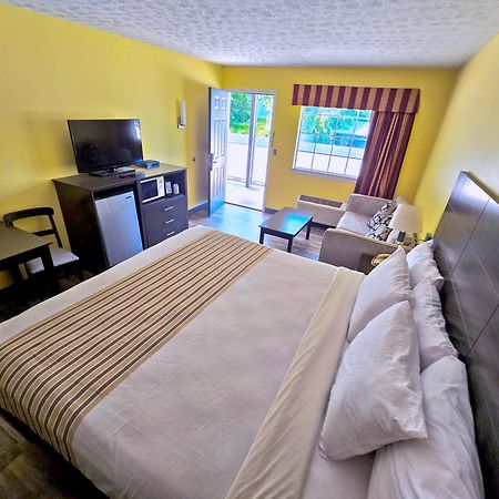 Meriwether Country Inn Warm Springs Екстериор снимка