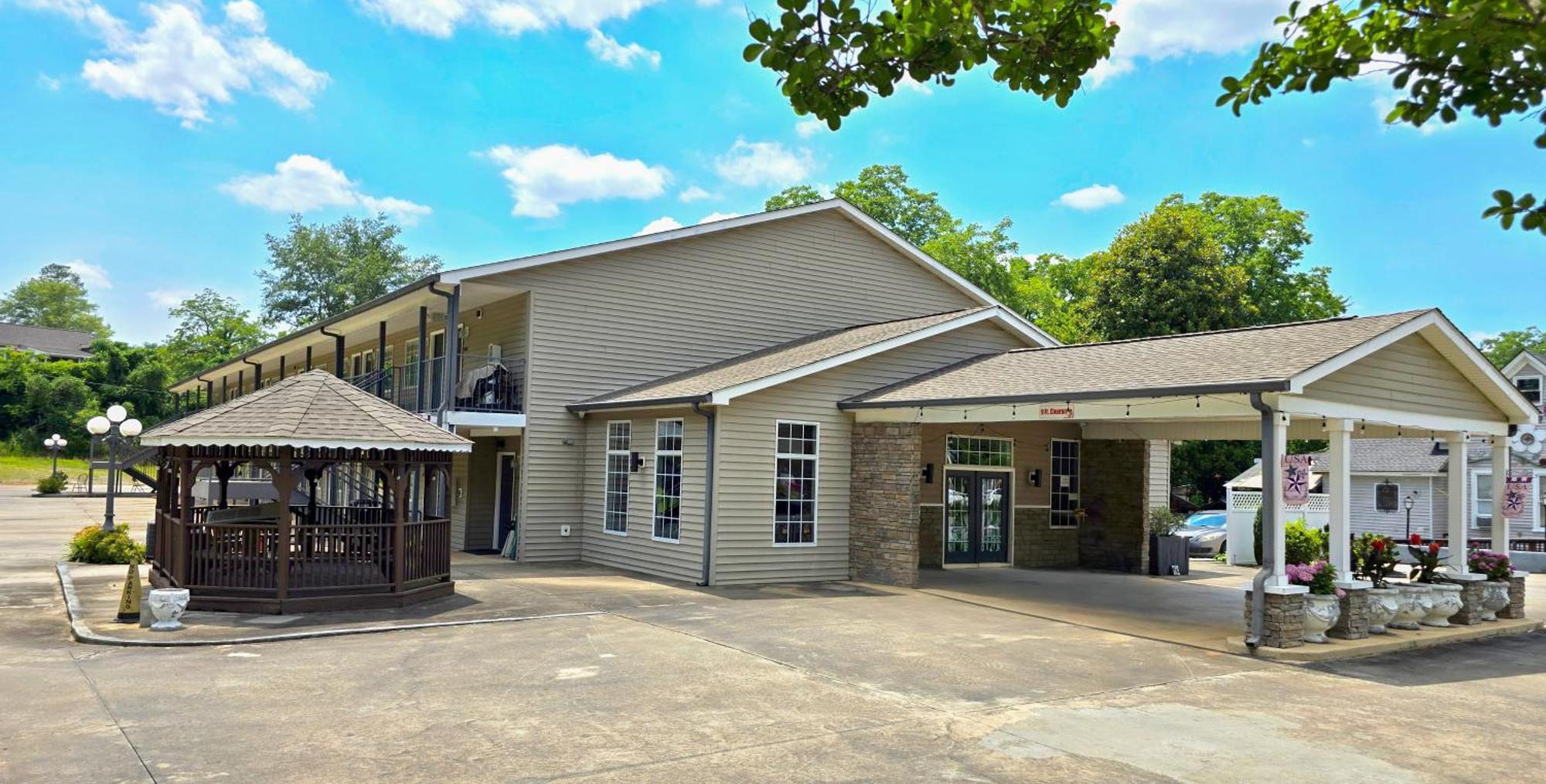 Meriwether Country Inn Warm Springs Екстериор снимка