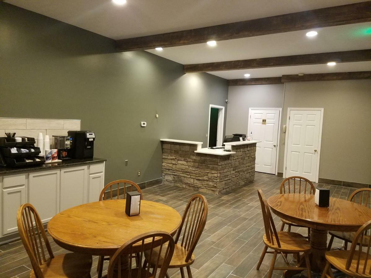 Meriwether Country Inn Warm Springs Екстериор снимка