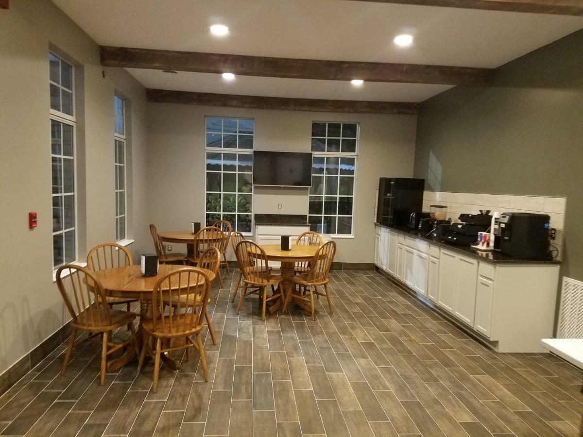 Meriwether Country Inn Warm Springs Екстериор снимка